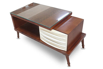 Modern Coffee table with glass top